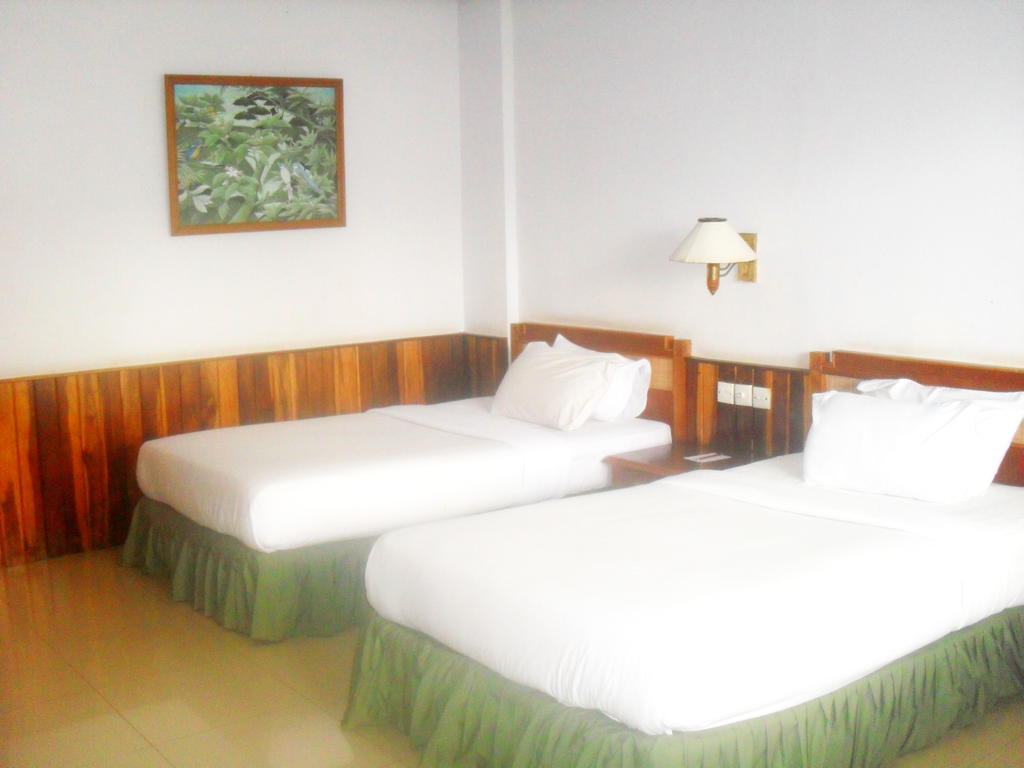 Sunrise Hotel Beach Pangandaran Room photo