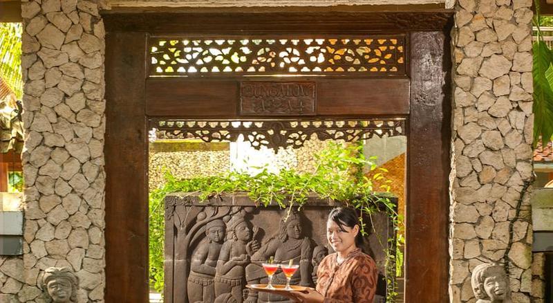 Sunrise Hotel Beach Pangandaran Exterior photo